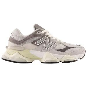 New Balance 9060 Women's Rain Cloud Sneakers W7.5